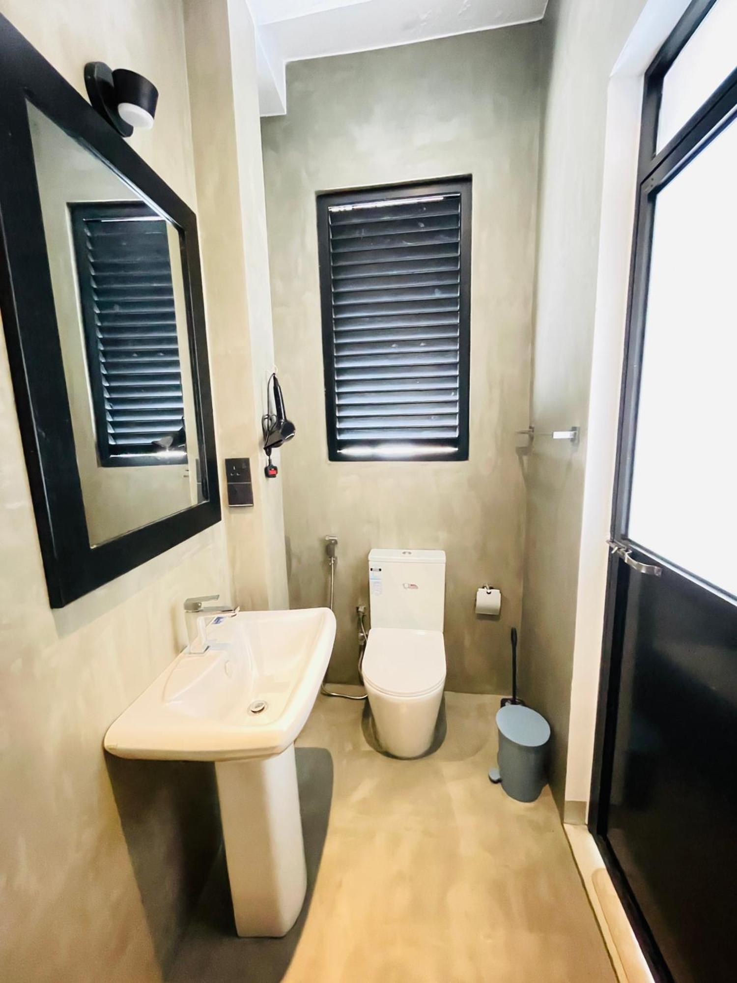 דיקוולה Thara Inn Villa מראה חיצוני תמונה
