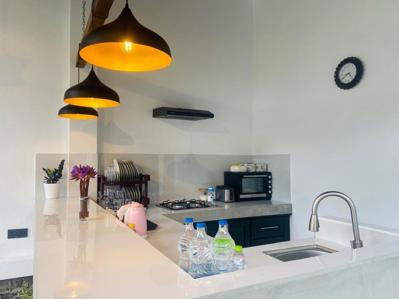 דיקוולה Thara Inn Villa מראה חיצוני תמונה